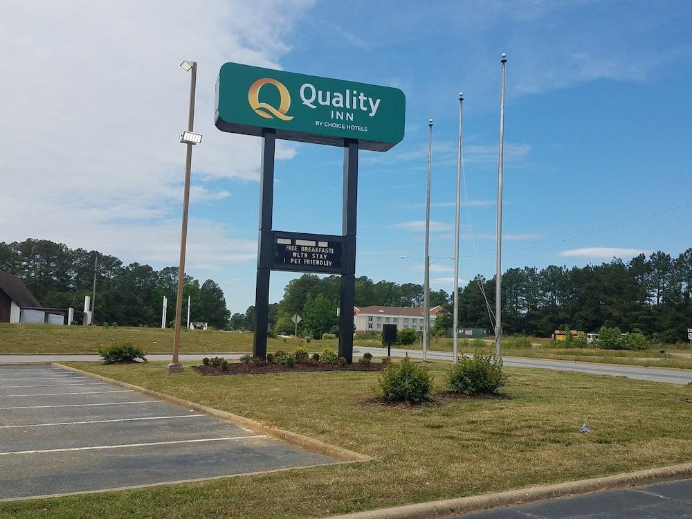 Quality Inn Emporia Exterior photo