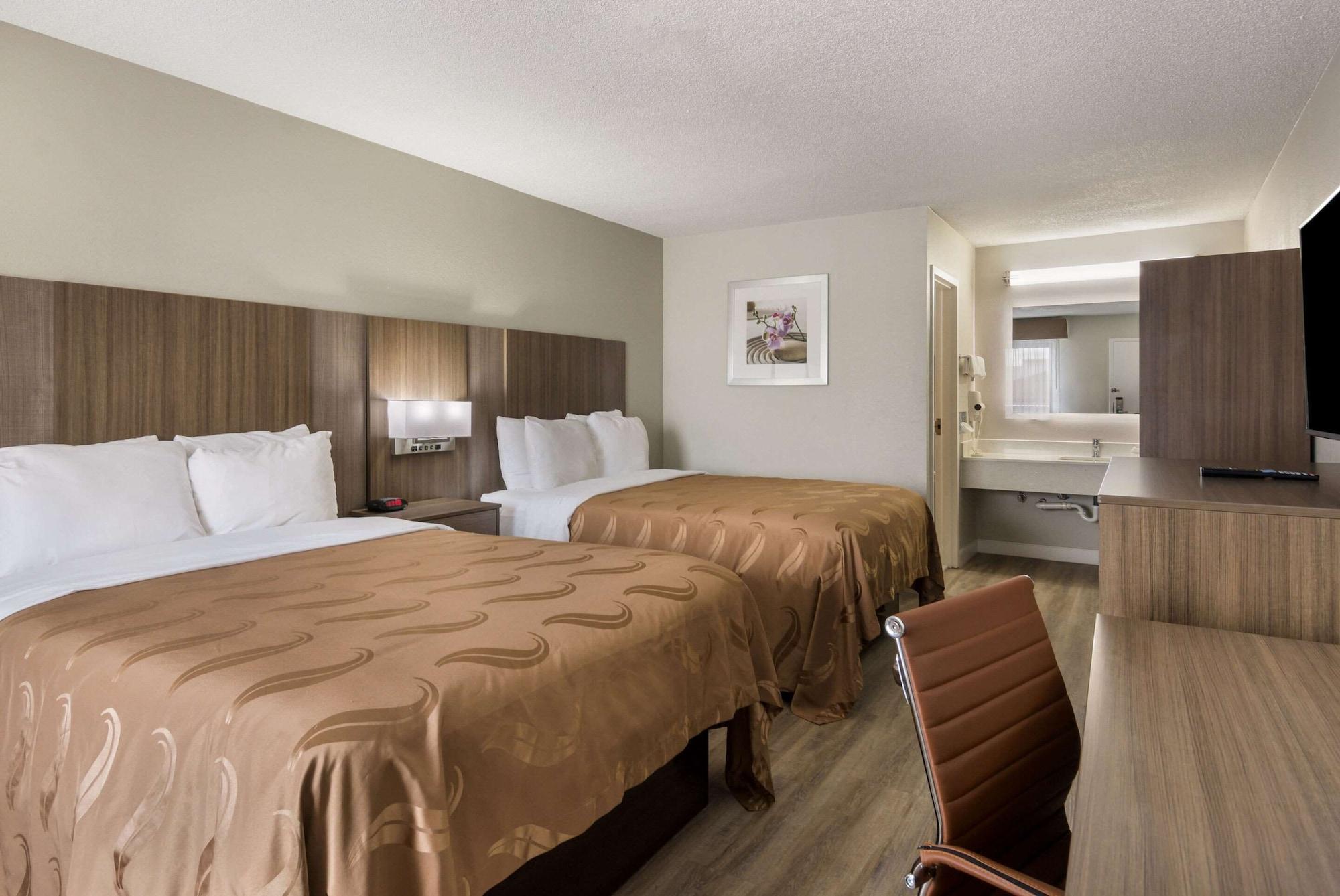 Quality Inn Emporia Exterior photo